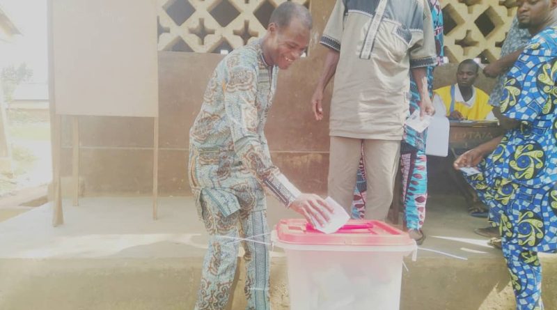 ‎Thomas d’Aquins Zangounon vote à Dogbo : ‎Appel au calme dans la 12ᵉ circonscription