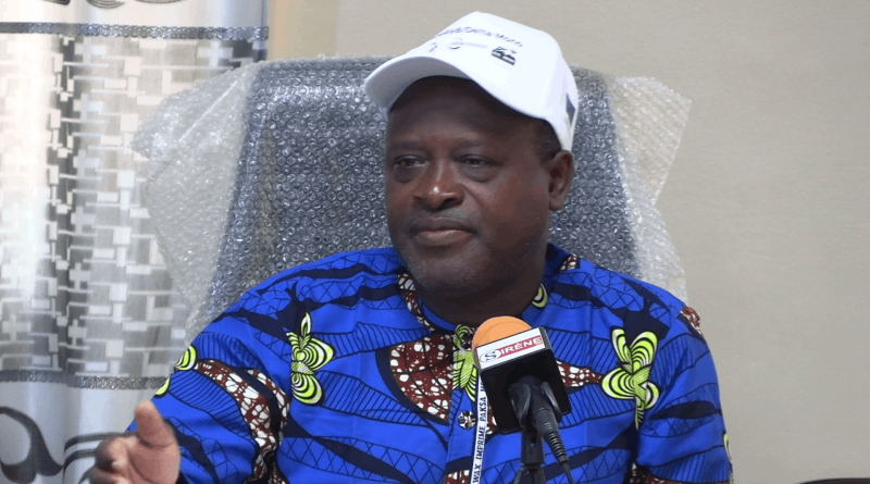 Saturnin Kocou Dansou et ses pairs délibèrent