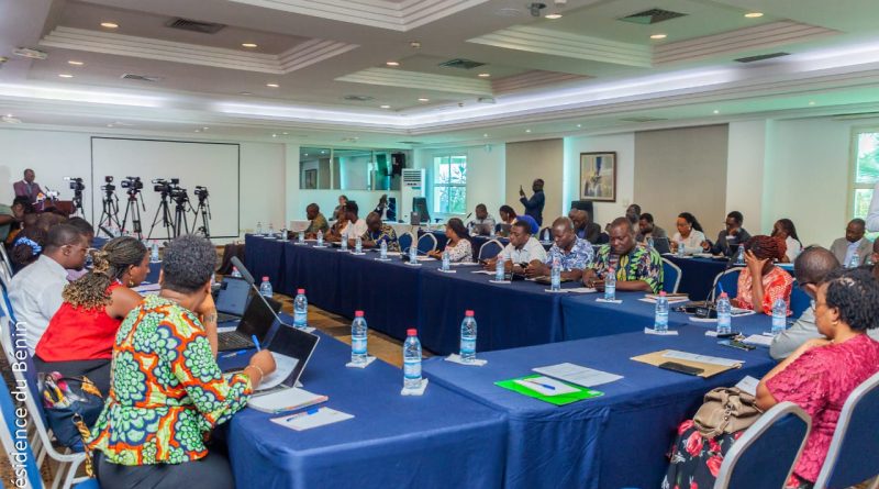 Guichet unique de déclaration des naissances au Bénin