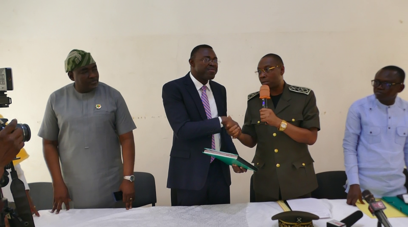 Christian Mawugnon HOUETCHENOU reconduit Maire