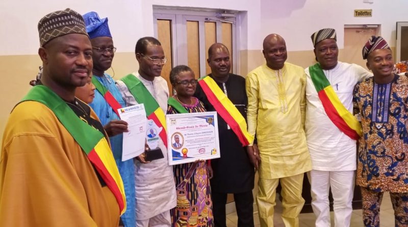 Thomas d’Aquins ZANGOUNON distingué pour son rôle clé dans la gestion hospitalière au Bénin