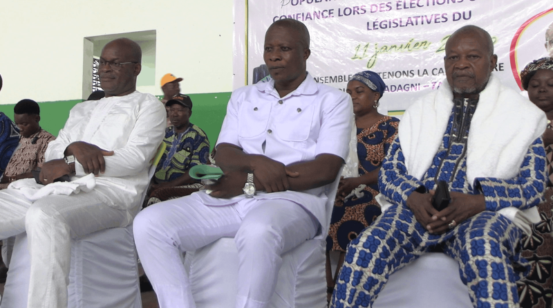 Le CA Crisosème Dossou et les leaders de l’UP-R de Lokossa remercient les femmes d’Agnivèdji et Yénanwa