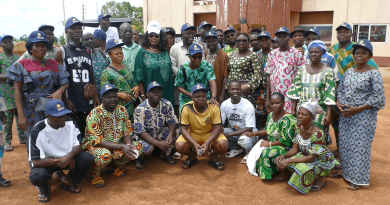 ‎Pour renforcer l'assainissement à Dogbo : la députée Gisèle Fagnon offre un tricycle pour la collecte des déchets