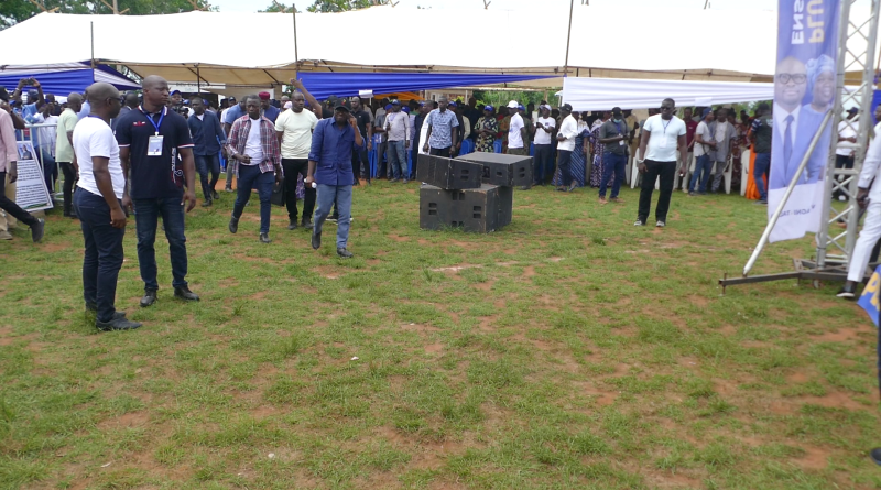 Wadagni -Talata, en pleine campagne électorale à Bopa: promet la construction d'infrastructures commerciales et touristiques