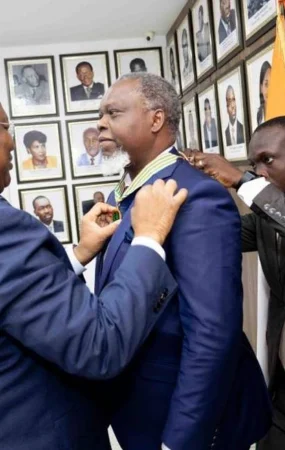 Distinction internationale : Édouard Loko fait Commandeur de l’Ordre du Mérite de la Communication de Côte d’Ivoire